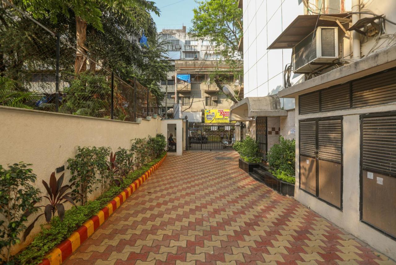 Hotel Mid Town Mumbai  Buitenkant foto